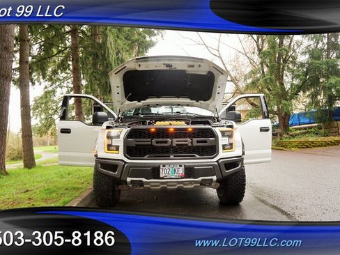 Used 2018 Ford F150 Raptor w/ Equipment Group 801A Mid AWD/4WD image 28