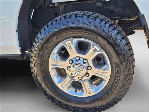 Used 2024 RAM 3500 Big Horn image 22