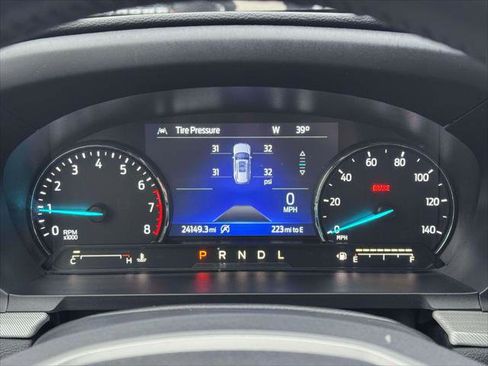 Used 2023 Ford Explorer XLT w/ Equipment Group 202A image 24