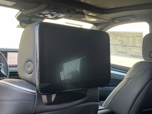 New 2026 Cadillac Escalade Luxury image 20