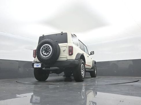 New 2026 Ford Bronco Outer Banks w/ Sasquatch Package AWD/4WD image 39