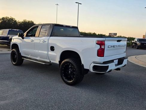 Used 2019 Chevrolet Silverado 1500 RST w/ True North Edition AWD/4WD image 9