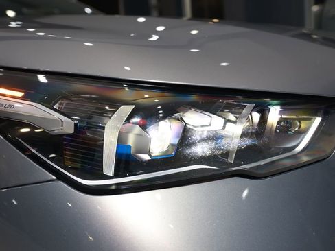 Used 2024 BMW 530i image 31