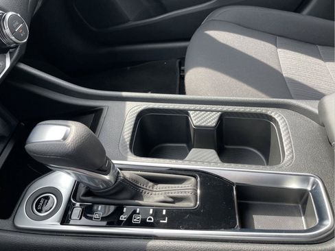 Used 2025 Nissan Sentra SV w/ All-Weather Package FWD image 30