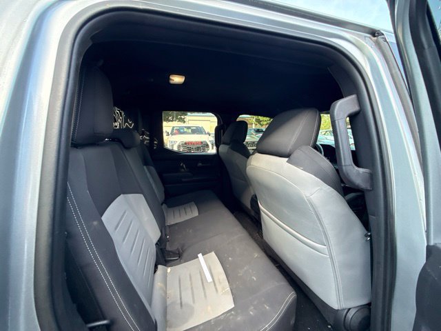 Used 2025 Toyota Tacoma TRD Off-Road AWD/4WD image 10