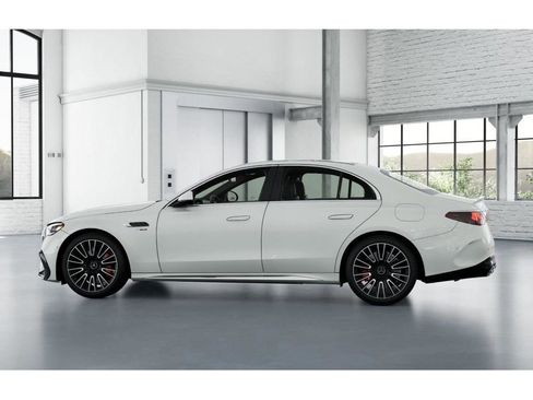 New 2026 Mercedes-Benz E 53 AMG e 4MATIC Sedan image 33