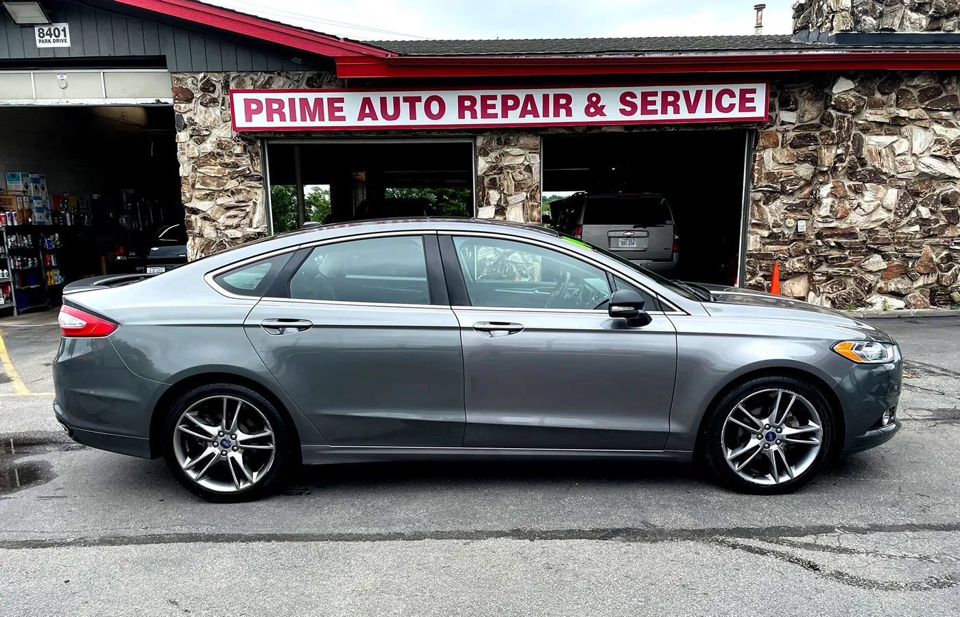 Used 2014 Ford Fusion Titanium AWD/4WD image 8