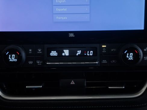 Used 2025 Toyota Grand Highlander AWD Hybrid image 24