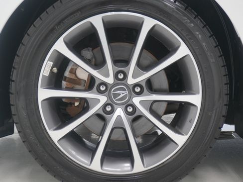 Used 2017 Acura TLX V6 w/ Technology Package FWD image 30