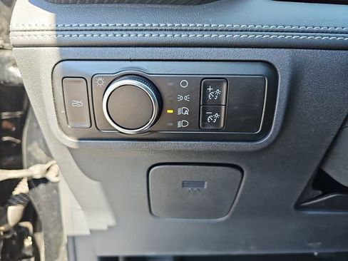 Used 2024 Ford Mustang Premium image 21