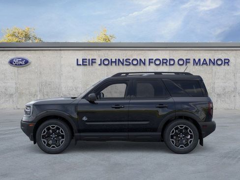 New 2025 Ford Bronco Sport Outer Banks image 3
