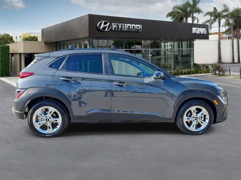 Certified 2023 Hyundai Kona SEL w/ Convenience Package image 2