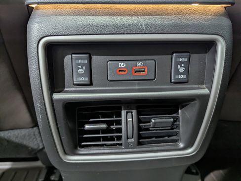 Used 2020 Nissan Murano Platinum image 12