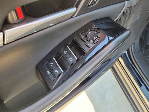 Certified 2025 MAZDA CX-30 AWD 2.5 S w/ Select Sport Pkg image 20