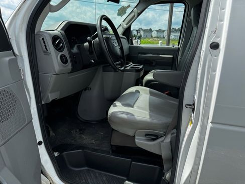 Used 2014 Ford E-150 and Econoline 150 w/ Commercial Cargo Van Package image 10