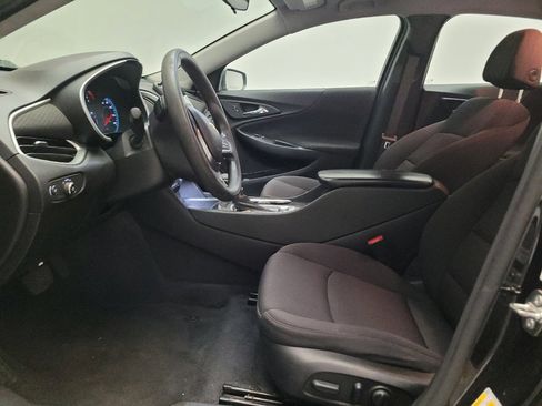 Used 2022 Chevrolet Malibu LT FWD image 17