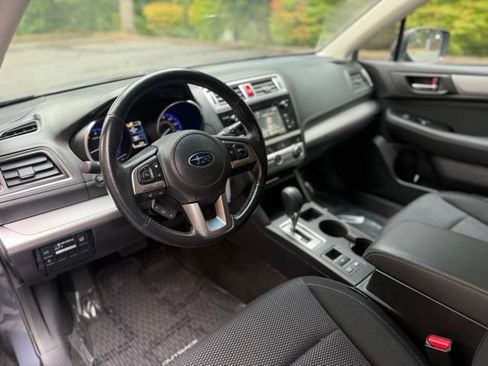 Used 2015 Subaru Outback 2.5i Premium AWD/4WD image 10