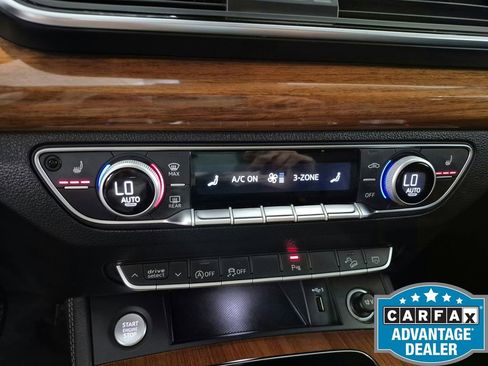 Used 2023 Audi Q5 2.0T Premium Plus image 22