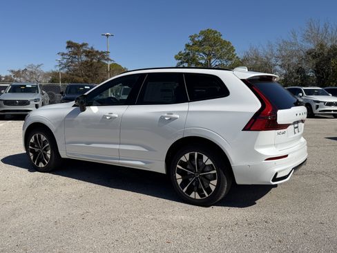 New 2026 Volvo XC60 B5 Plus w/ Protection Package AWD/4WD image 5