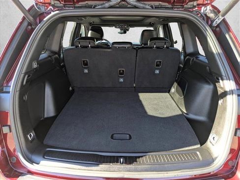 Used 2025 Jeep Grand Cherokee Limited 4xe image 6