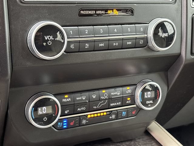 Used 2021 Ford Expedition Max Limited RWD image 18