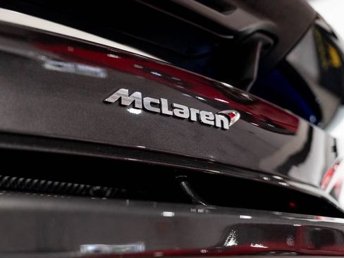 Used 2019 McLaren 600LT RWD image 32