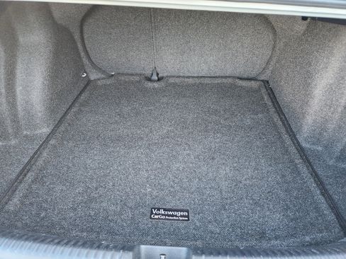 Used 2017 Volkswagen Jetta S w/ Jetta S Cold Weather Package image 23