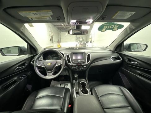 Used 2018 Chevrolet Equinox LT FWD image 20