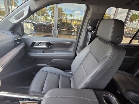 Used 2025 Chevrolet Tahoe Z71 w/ Z71 Off-Road Package image 20