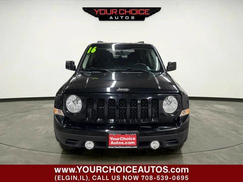 Used 2016 Jeep Patriot Sport image 10