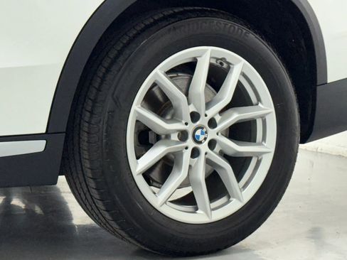 Used 2019 BMW X5 xDrive40i w/ Convenience Package image 46