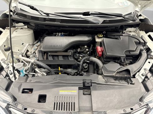 Used 2022 Nissan Rogue Sport SL w/ Premium Package FWD image 28