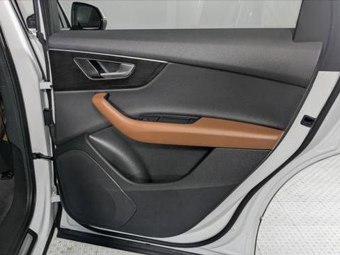 Used 2021 Audi Q7 2.0T Premium w/ Convenience Package image 22