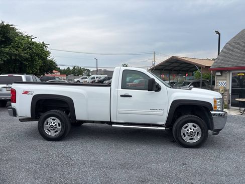 Used 2013 Chevrolet Silverado 2500 LT w/ Suspension Package, Off-Road AWD/4WD image 6