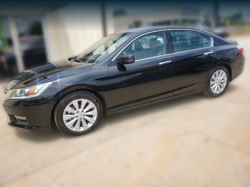 Used 2015 Honda Accord EX-L image 3