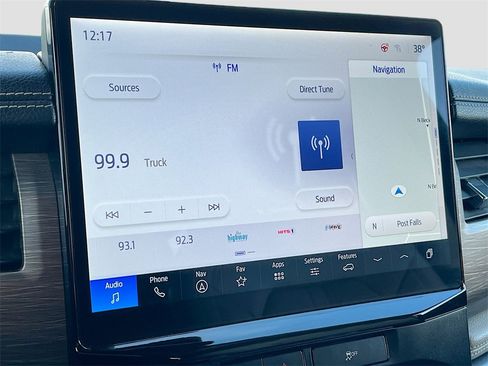 Used 2024 Ford Expedition Max Limited image 15