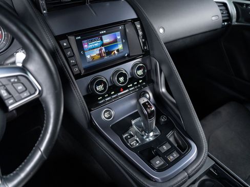 Used 2018 Jaguar F-TYPE Coupe RWD image 63