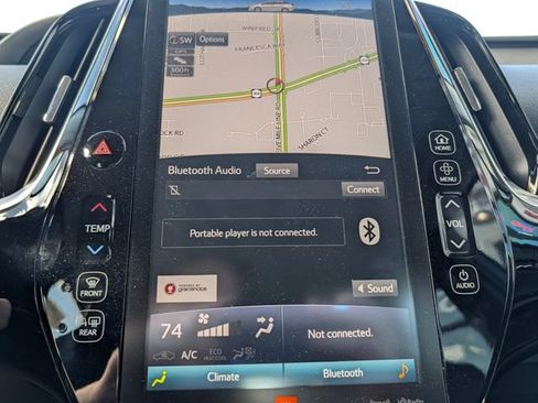 Used 2017 Toyota Prius Prime Advanced FWD image 28
