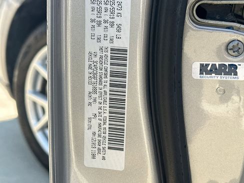 Used 2015 Dodge Journey SXT w/ Flexible Seating Group image 37