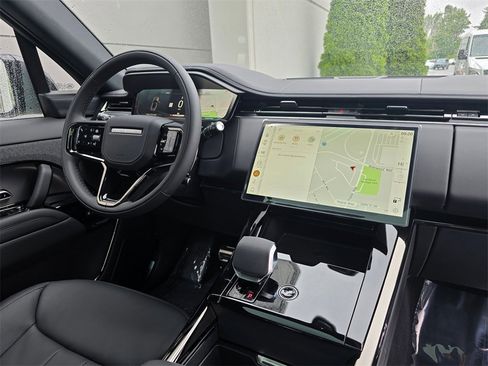 New 2025 Land Rover Range Rover Sport Dynamic SE image 33