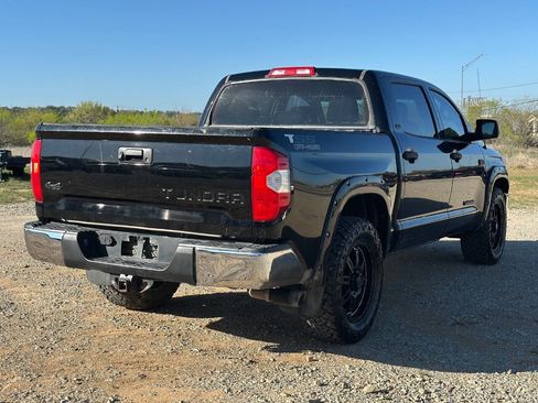 Used 2017 Toyota Tundra SR5 w/ SR5 Upgrade Package image 6