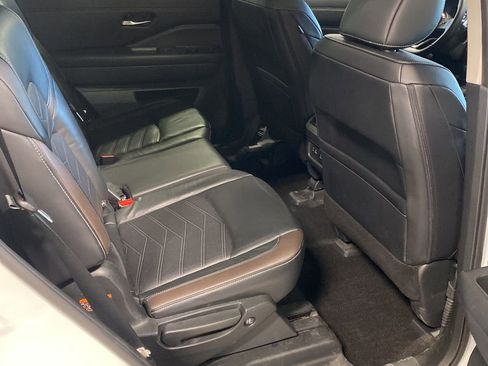 Certified 2024 Nissan Pathfinder Platinum w/ Cargo Package image 33