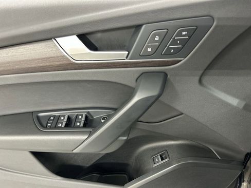 Certified 2022 Audi Q5 2.0T Premium w/ Convenience Package image 11