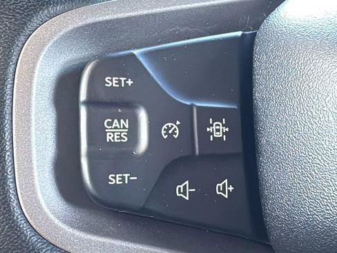 Certified 2025 Ford Bronco Badlands AWD/4WD image 13
