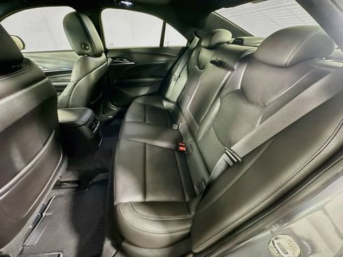 Used 2020 Cadillac CT4 Premium Luxury RWD image 29