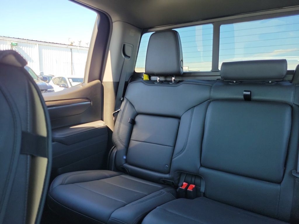 Certified 2026 Chevrolet Silverado 1500 RST w/ Texas Edition Plus RWD image 12