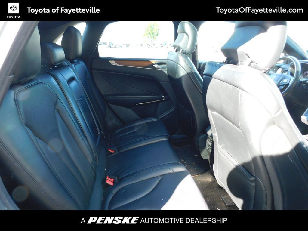 Used 2015 Lincoln MKC AWD w/ Equipment Group 102A Reserve image 4
