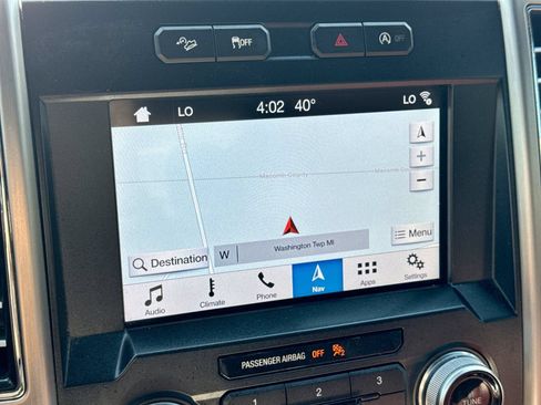 Used 2019 Ford F150 Platinum w/ FX4 Off-Road Package AWD/4WD image 31