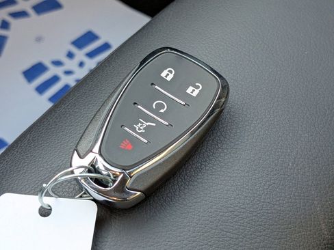 Used 2023 Chevrolet Traverse LT image 33