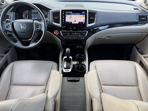 Used 2018 Honda Ridgeline RTL-E image 10